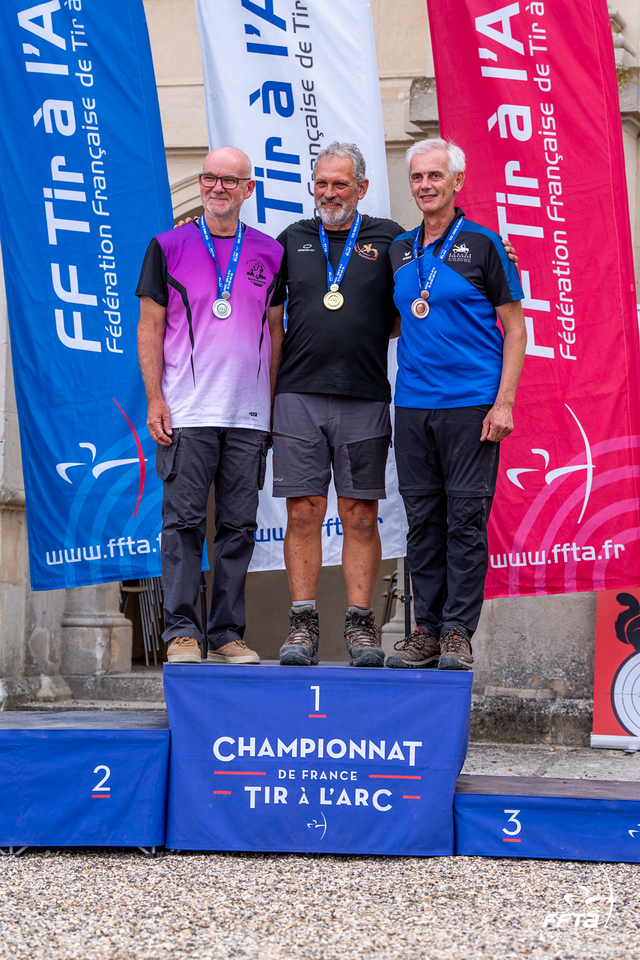 Loïc médaillé de bronze au Championnat de France de tir 3D !